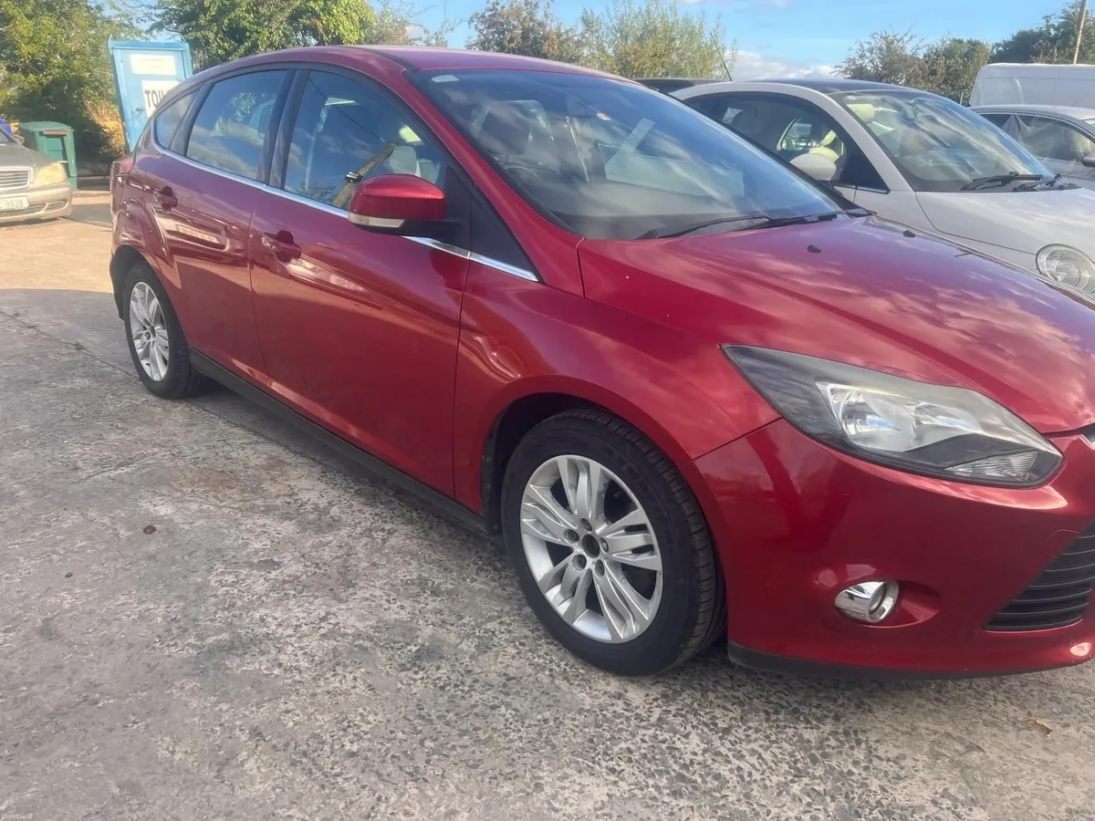 Ford Focus 2012 - Image 1