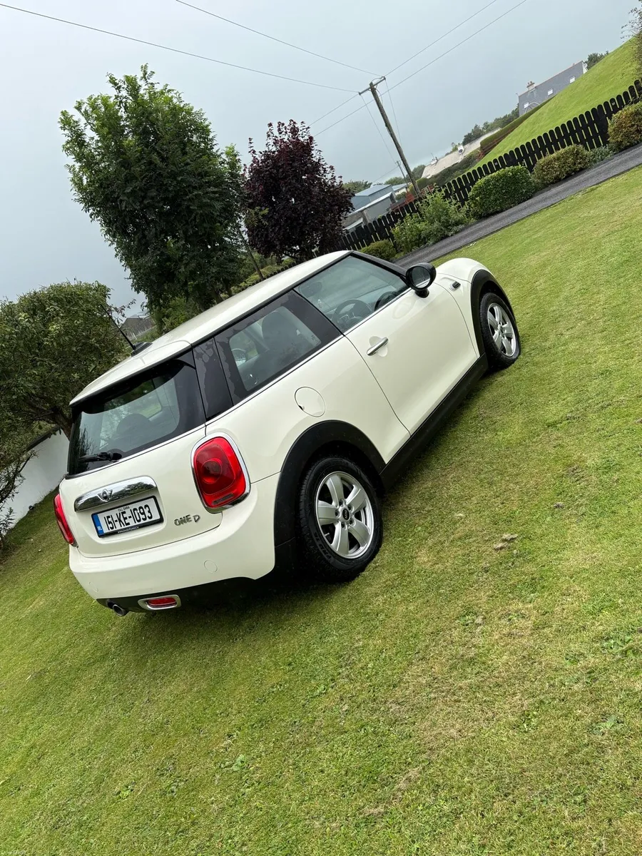 Mini Cooper - Image 3