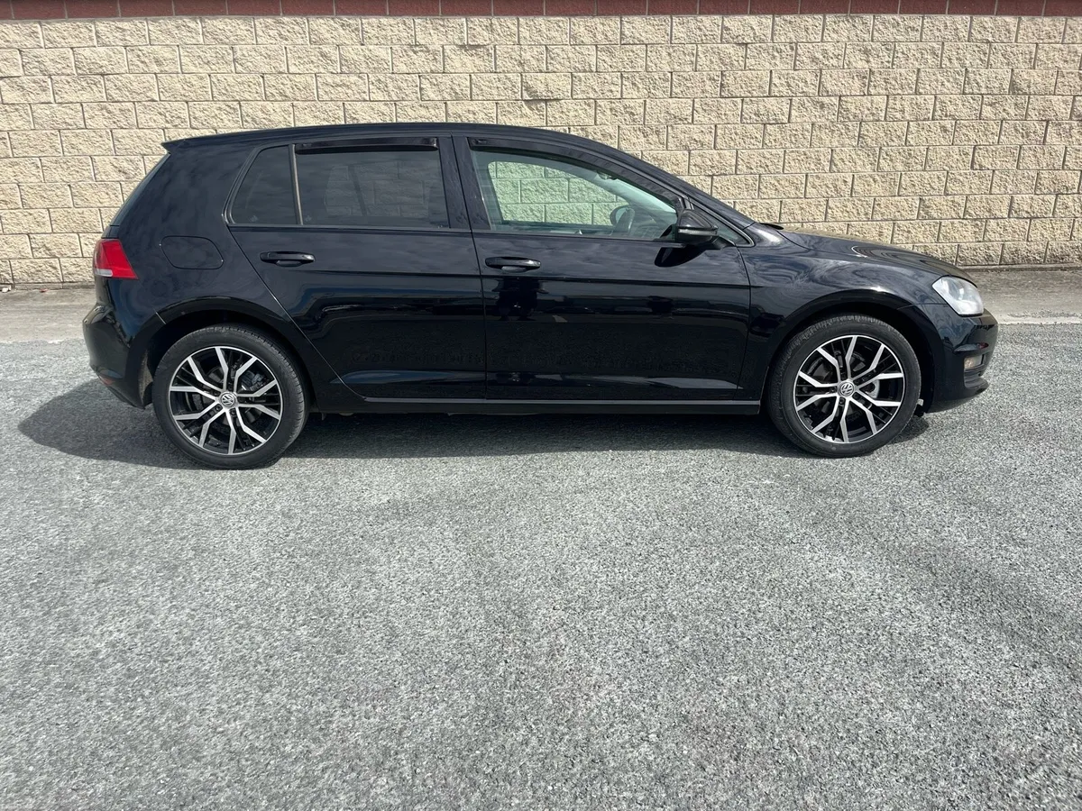 VW Golf 2015 - Image 2