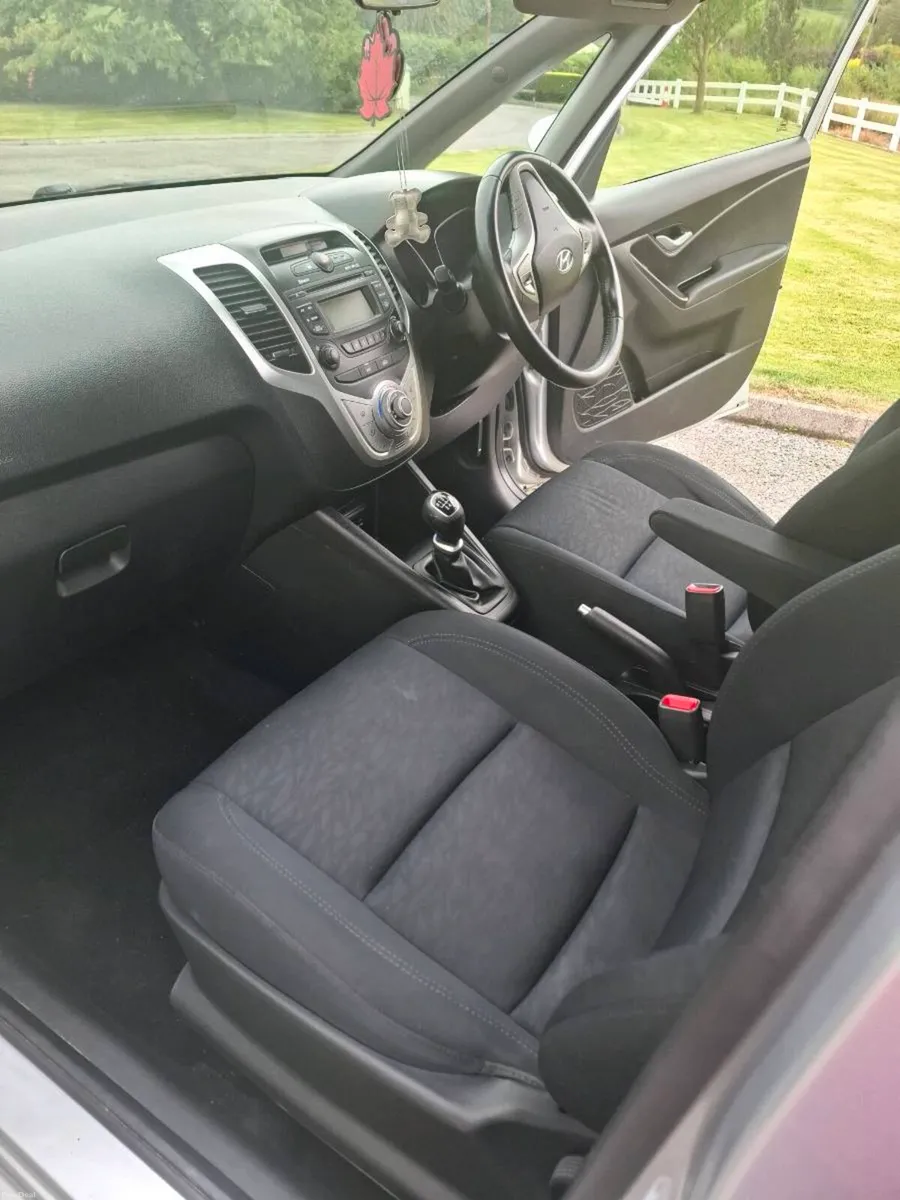 Hyundai ix20 MPV Diesel - Image 5