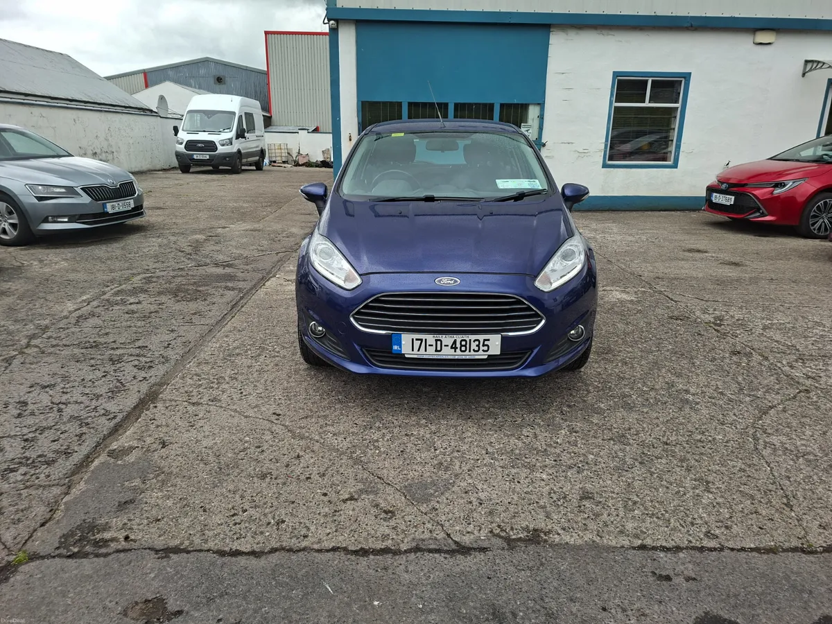 2017 Ford Fiesta 1.25 60PS Zetec - Image 3