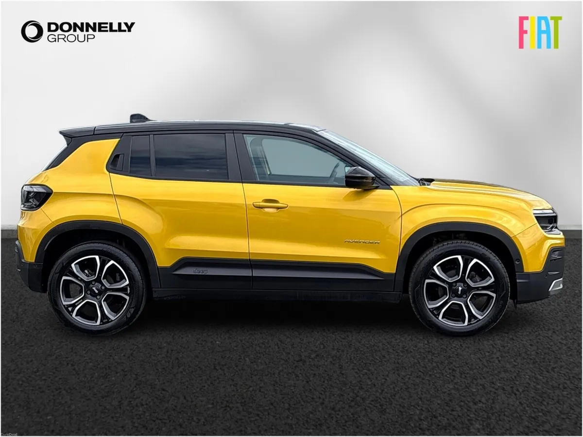 Jeep Avenger Hatchback Summit - Image 3