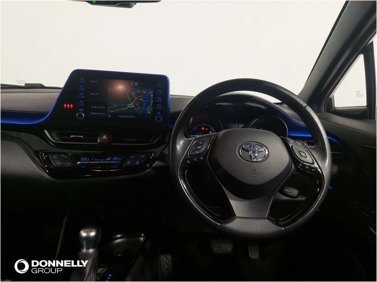 Toyota C-HR C-Hr Hatchback Dynamic - Image 6
