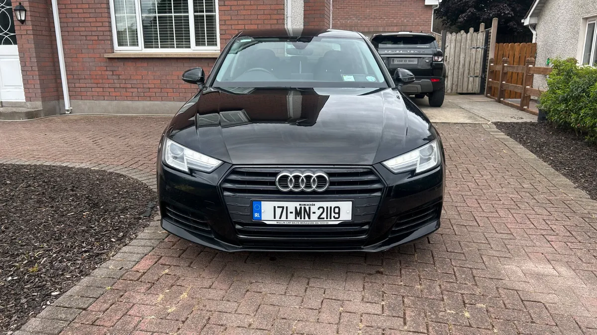 Audi A4  2.0tdi Automatic 2017 (NCTd 05/28) - Image 6