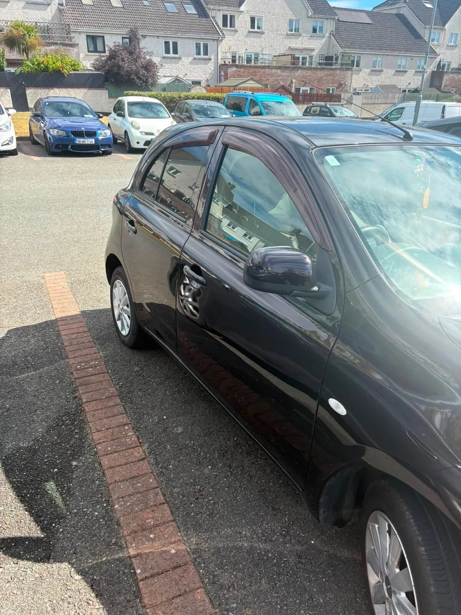 Car - Image 2
