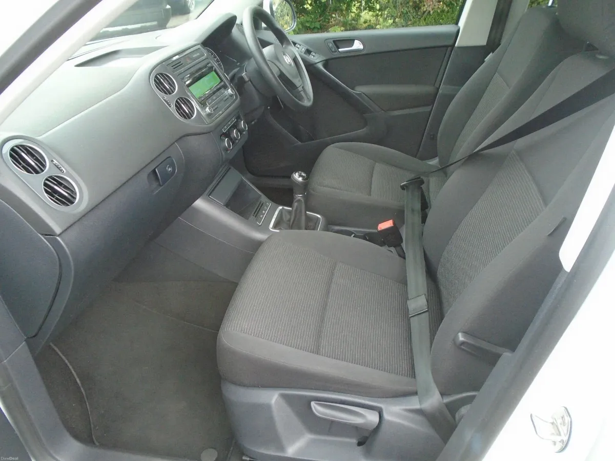 2015 Volkswagen Tiguan 2.0 TDI SE 4 MOTION - Image 4