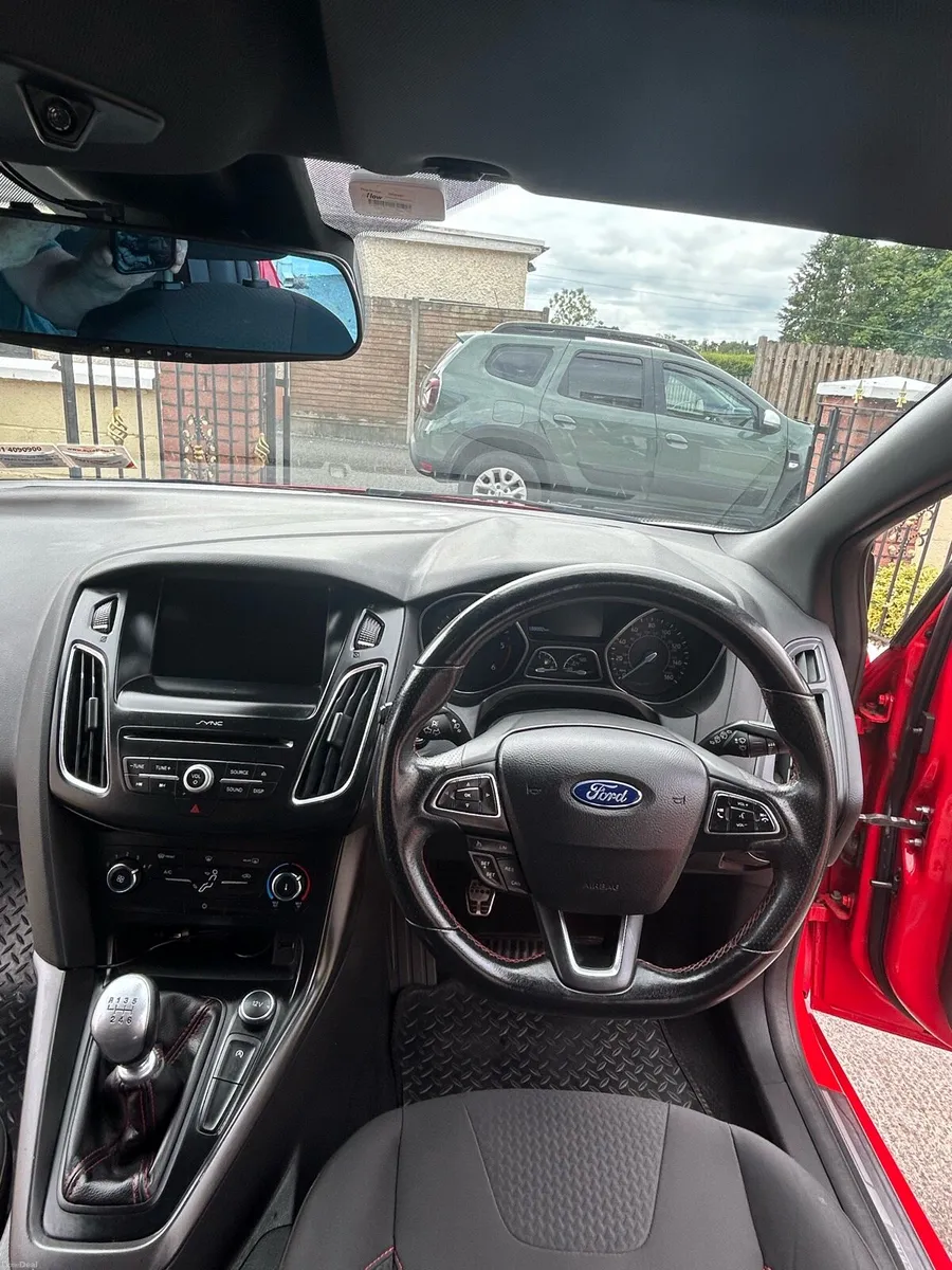 Ford Focus St Line - Image 6