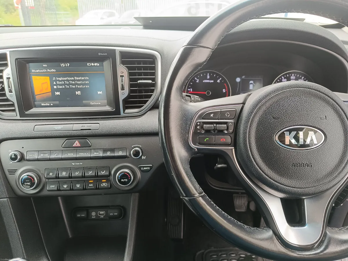 Kia Sportage 2016, LOW MILES! - Image 6