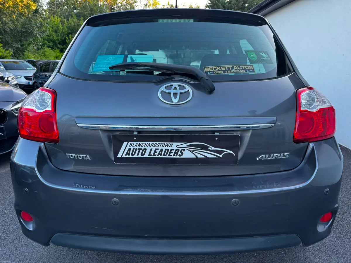 TOYOTA AURIS 1.4 D-4D TR 90 BHP - Image 6