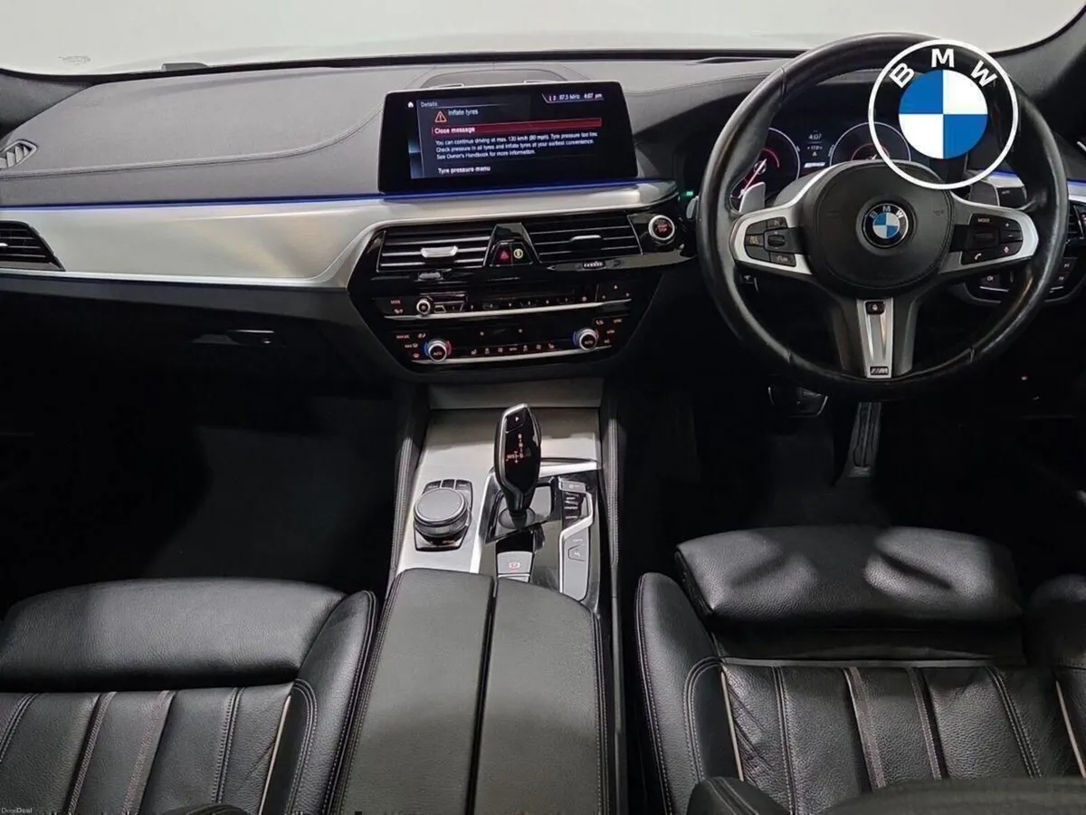 BMW 5-Series 530e M Sport iPerformance Saloon - Image 4