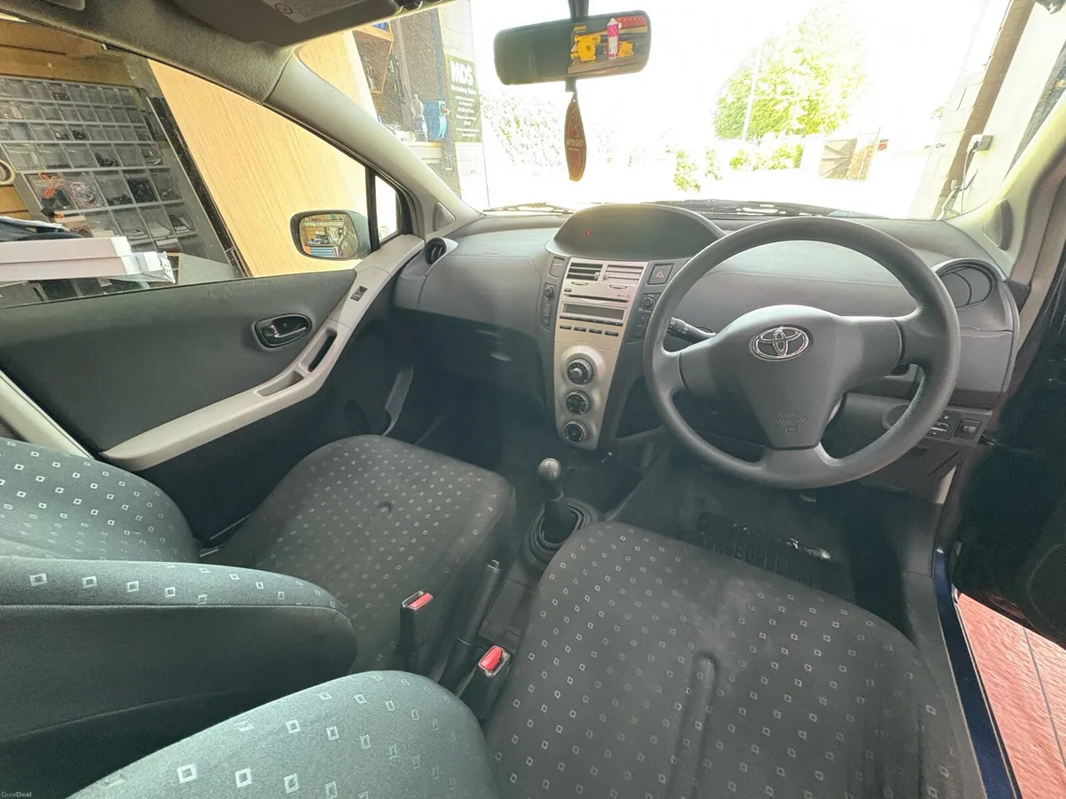 Yaris new NCT 99k km - Image 5
