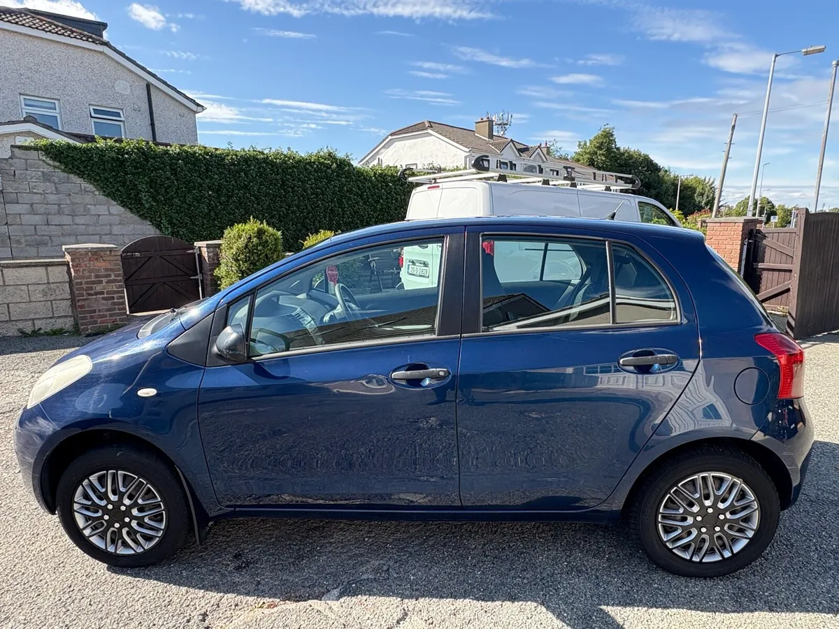 Yaris new NCT 99k km - Image 4