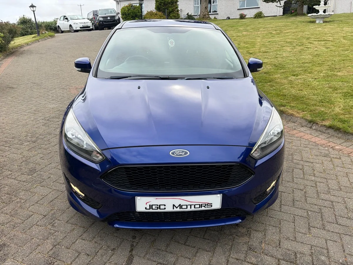 2017 FORD FOCUS ST-line - Image 5