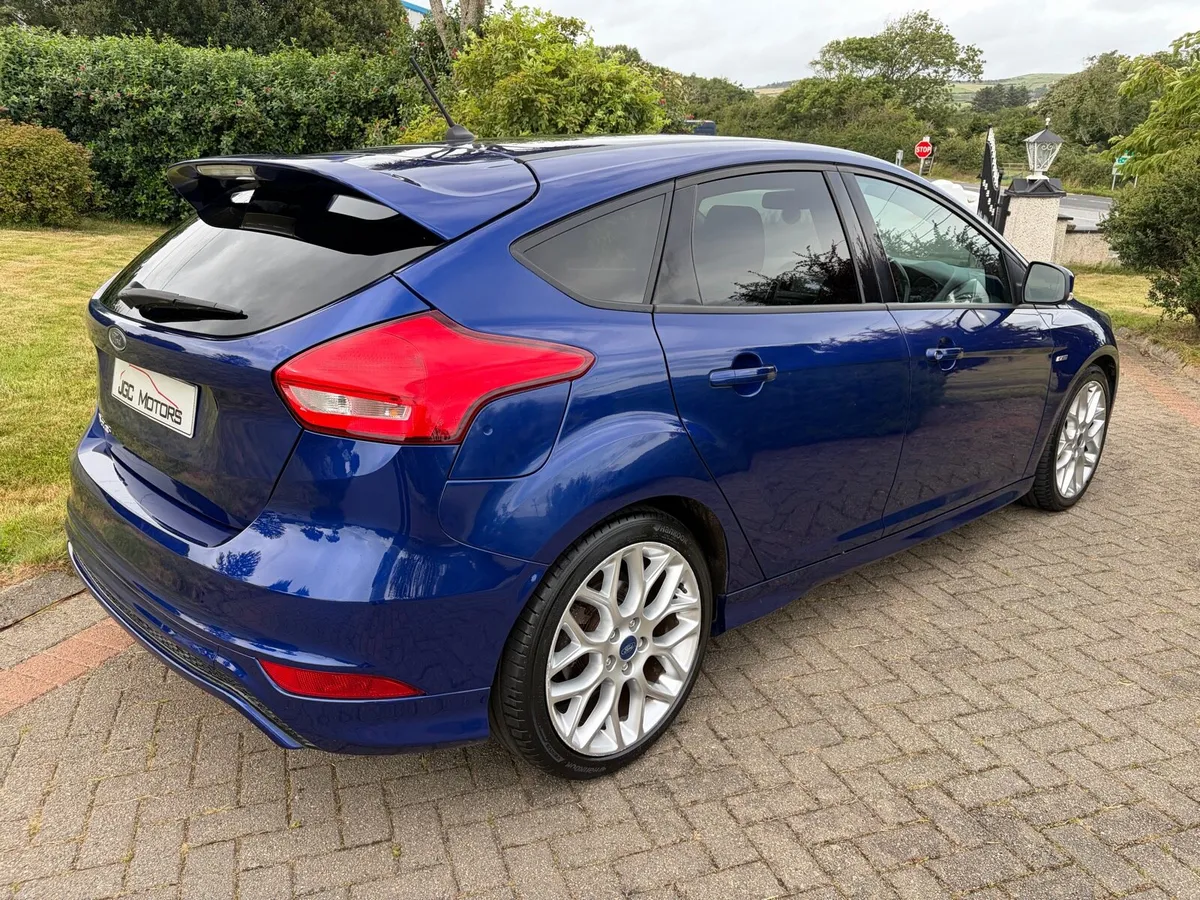 2017 FORD FOCUS ST-line - Image 3