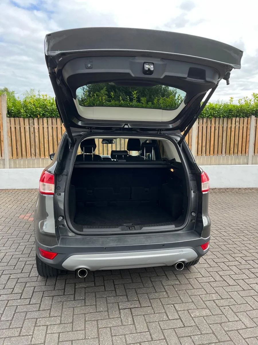 Car - Image 5