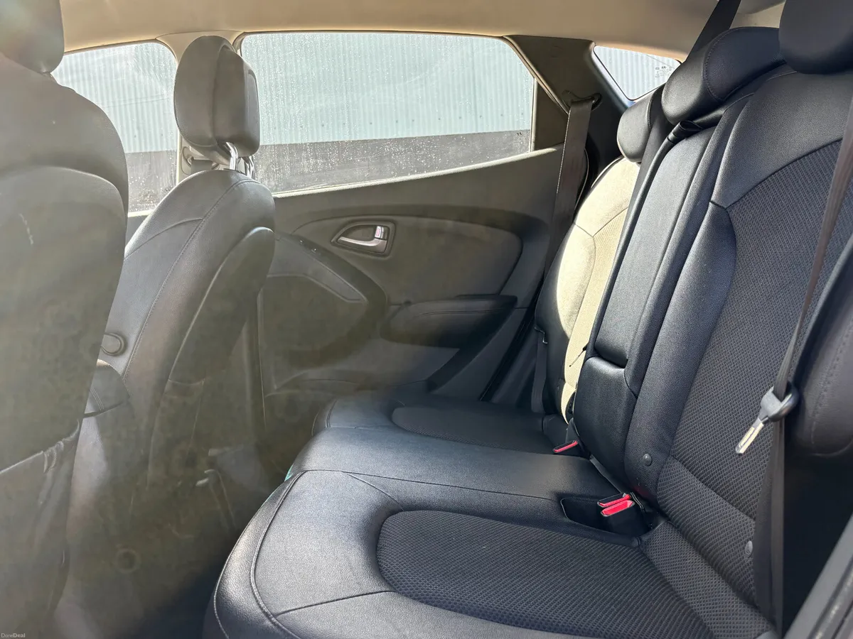 2014 iX35 1.7CRDI COMFORT MODEL 116BHP - Image 4