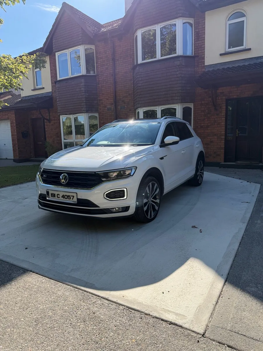 VW T-Roc R-Line - Image 3