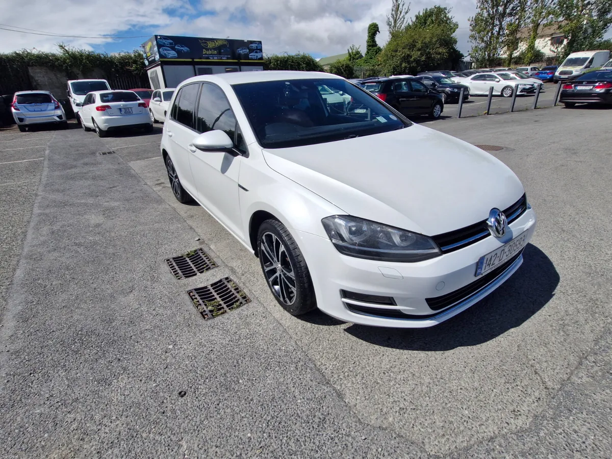 2014 Volkswagen Golf 1.4L Automatic - Image 1