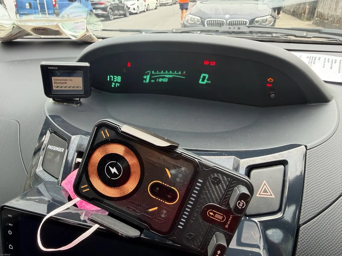 Toyota Yaris - Image 6
