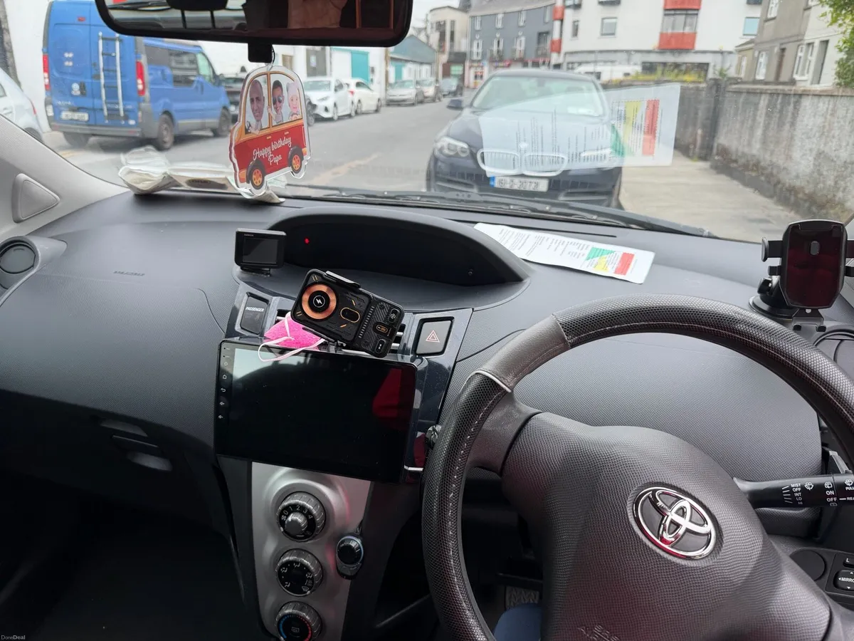 Toyota Yaris - Image 4