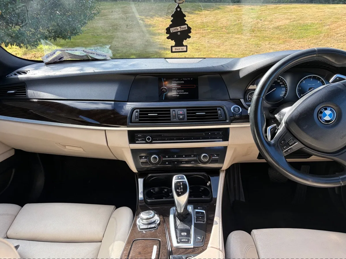 BMW 5-Series 2013 - Image 5