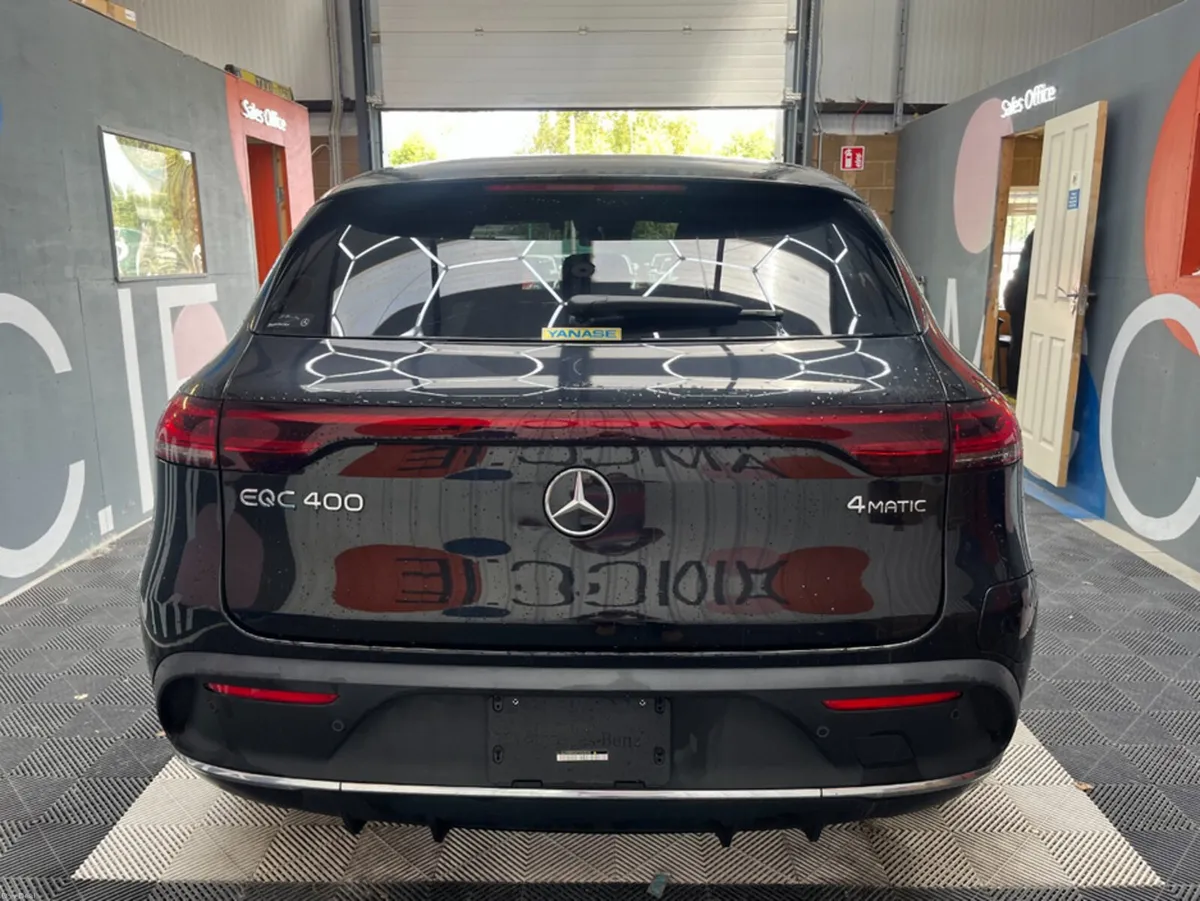 Mercedes-Benz EQC 2022 MERCEDES-BENZ EQC400 AUTOMA - Image 4