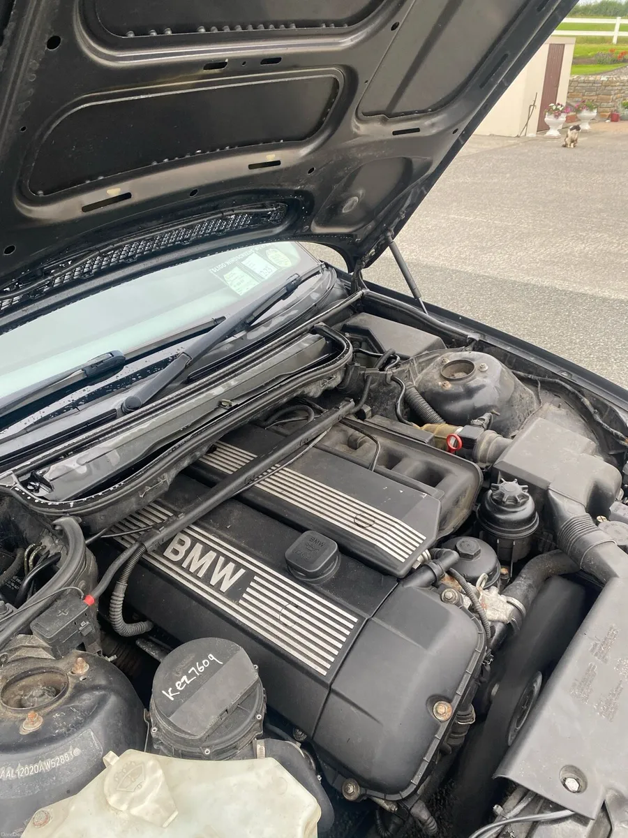 BMW e46 325i converted (MINT) - Image 6