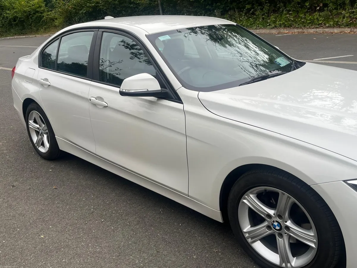 BMW 3-Series 2013 - Image 5