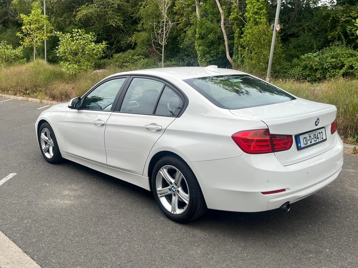 BMW 3-Series 2013 - Image 6