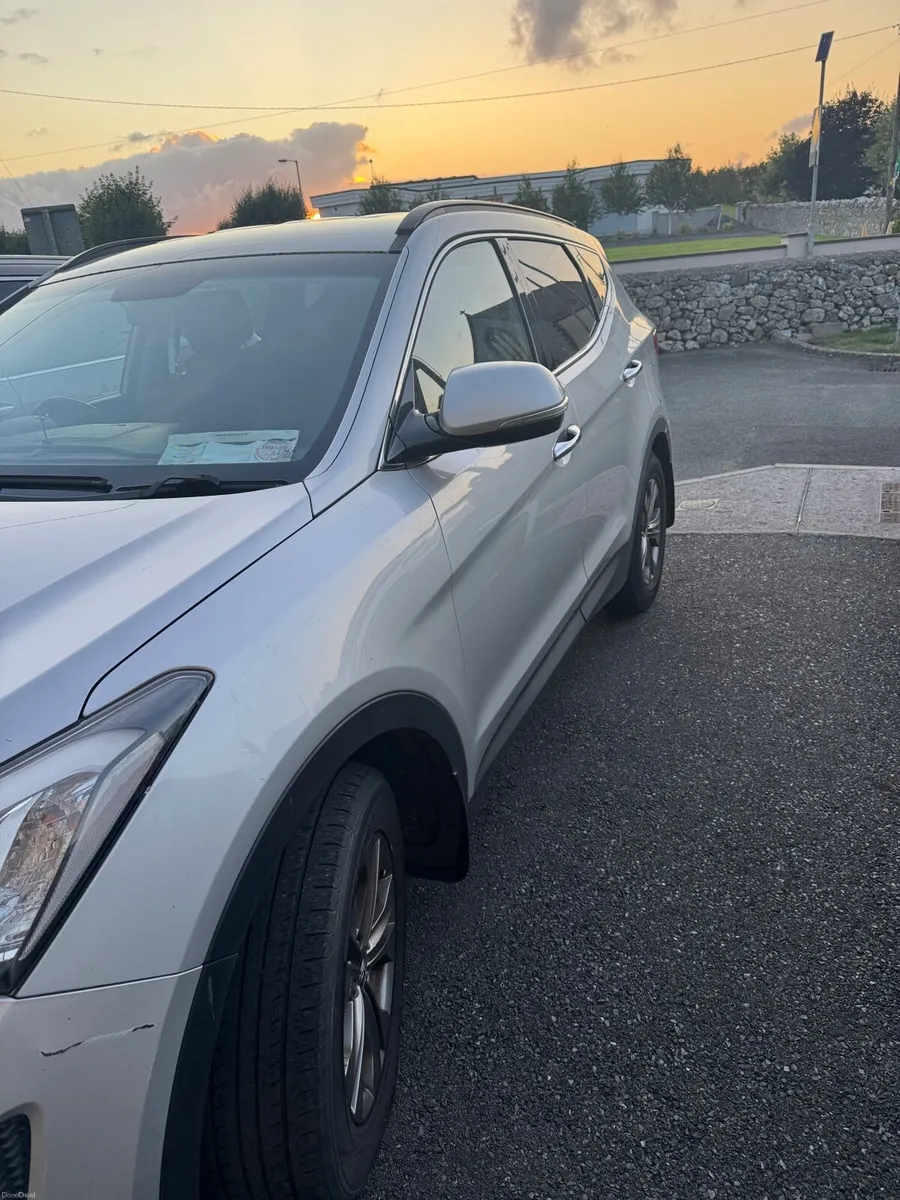 Hyundai Santa Fe 2015 - Image 5
