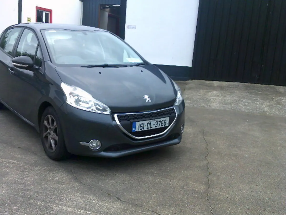 Peugeot 208 2015--AUTOMATIC - Image 6