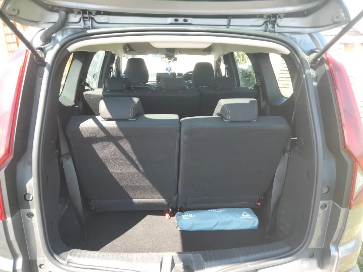 Dacia Jogger 2024 extreme auto.hybrid - Image 5