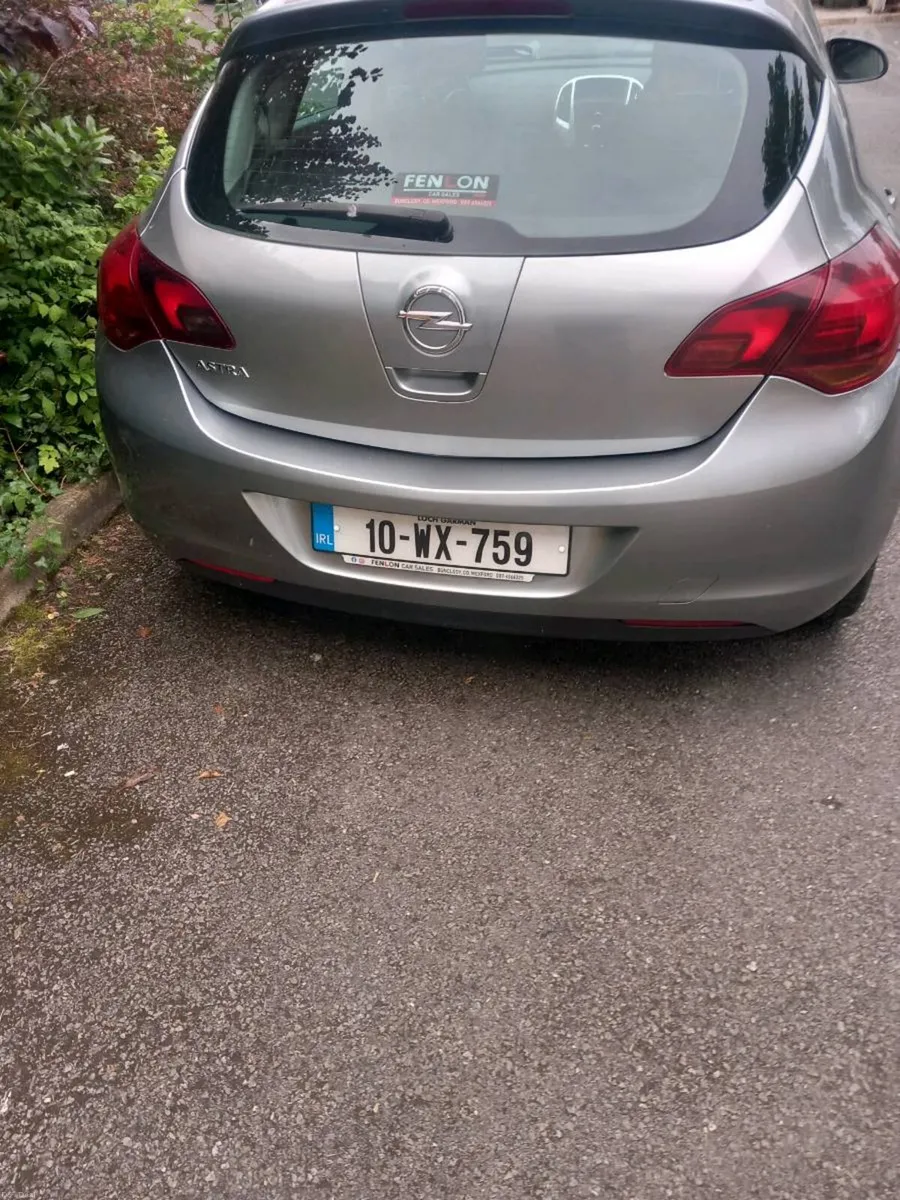 Car - Image 3