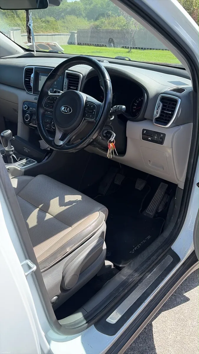 Kia Sportage - Image 5
