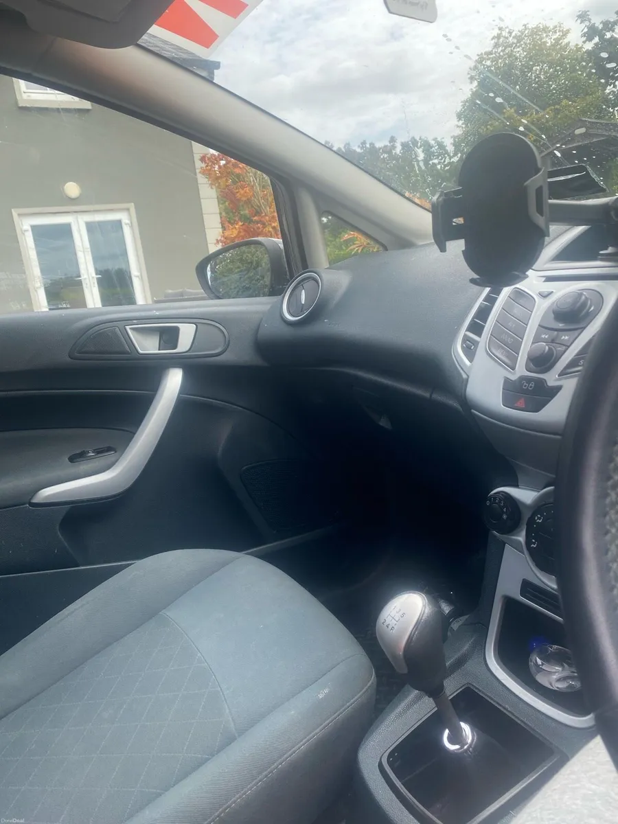 Ford fiesta 1.2 - Image 5