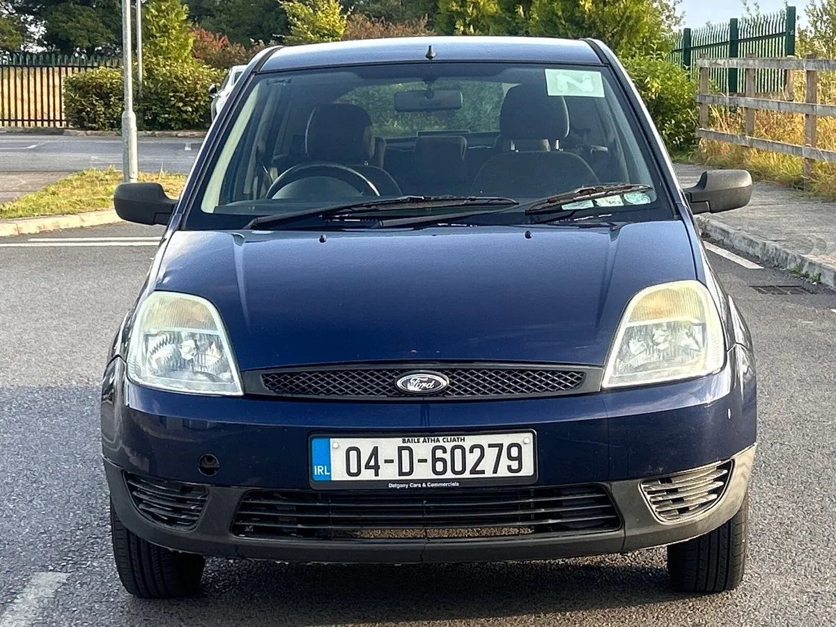 Ford Fiesta 2004 - Image 2
