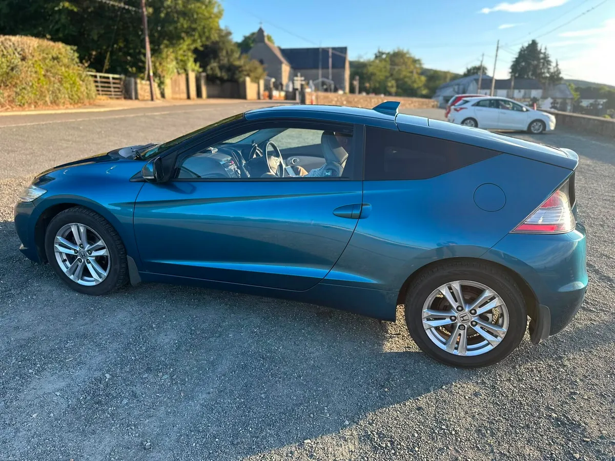 CR-Z - Image 3