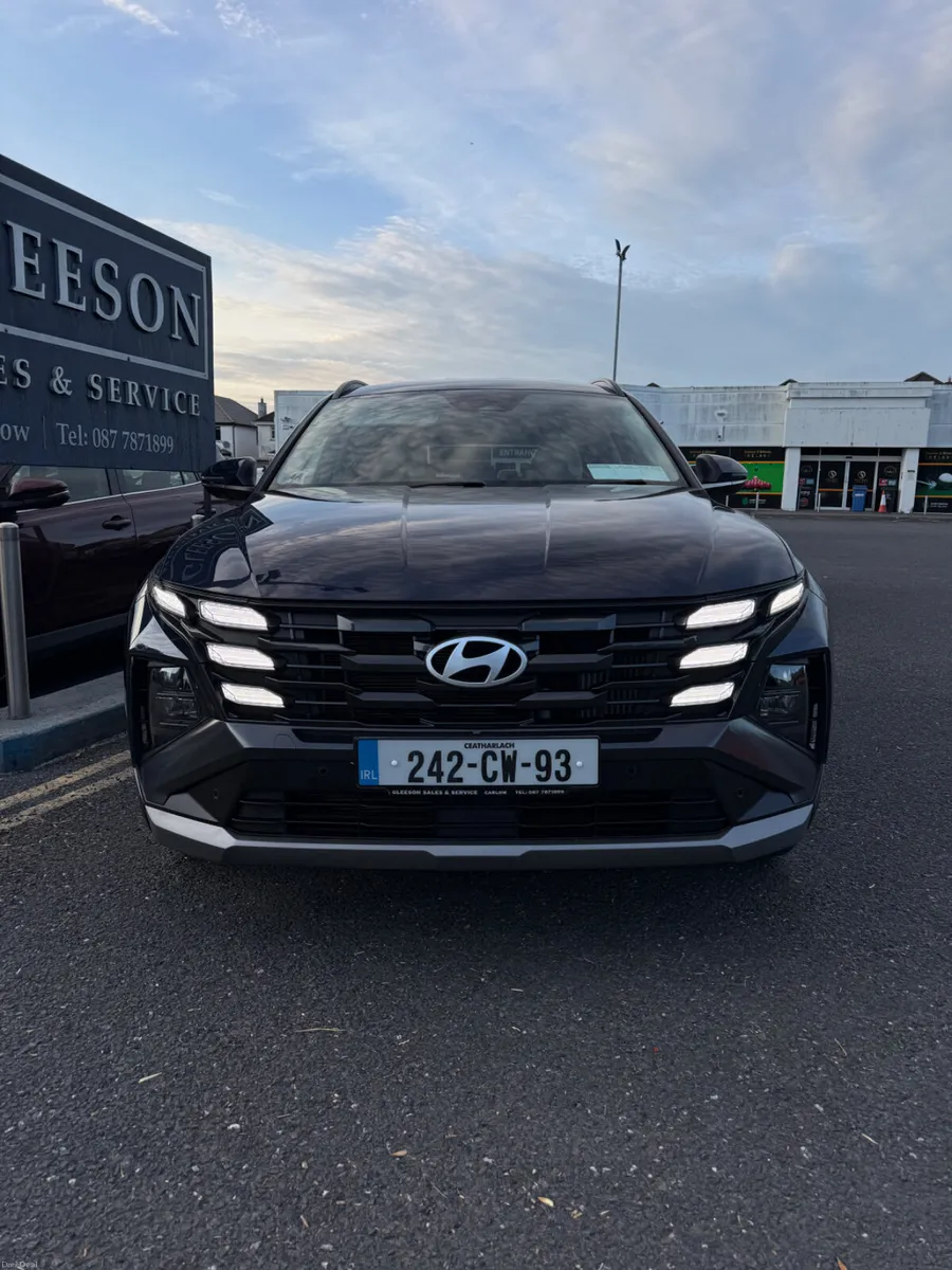 242 Hyundai Tucson 1.6 Diesel Executive- New Model - Image 3
