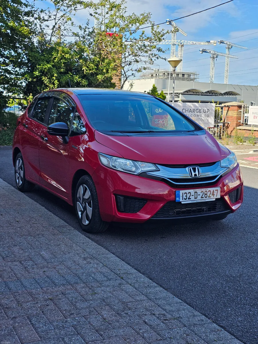 Honda Fit 2013 Automatic - Image 5