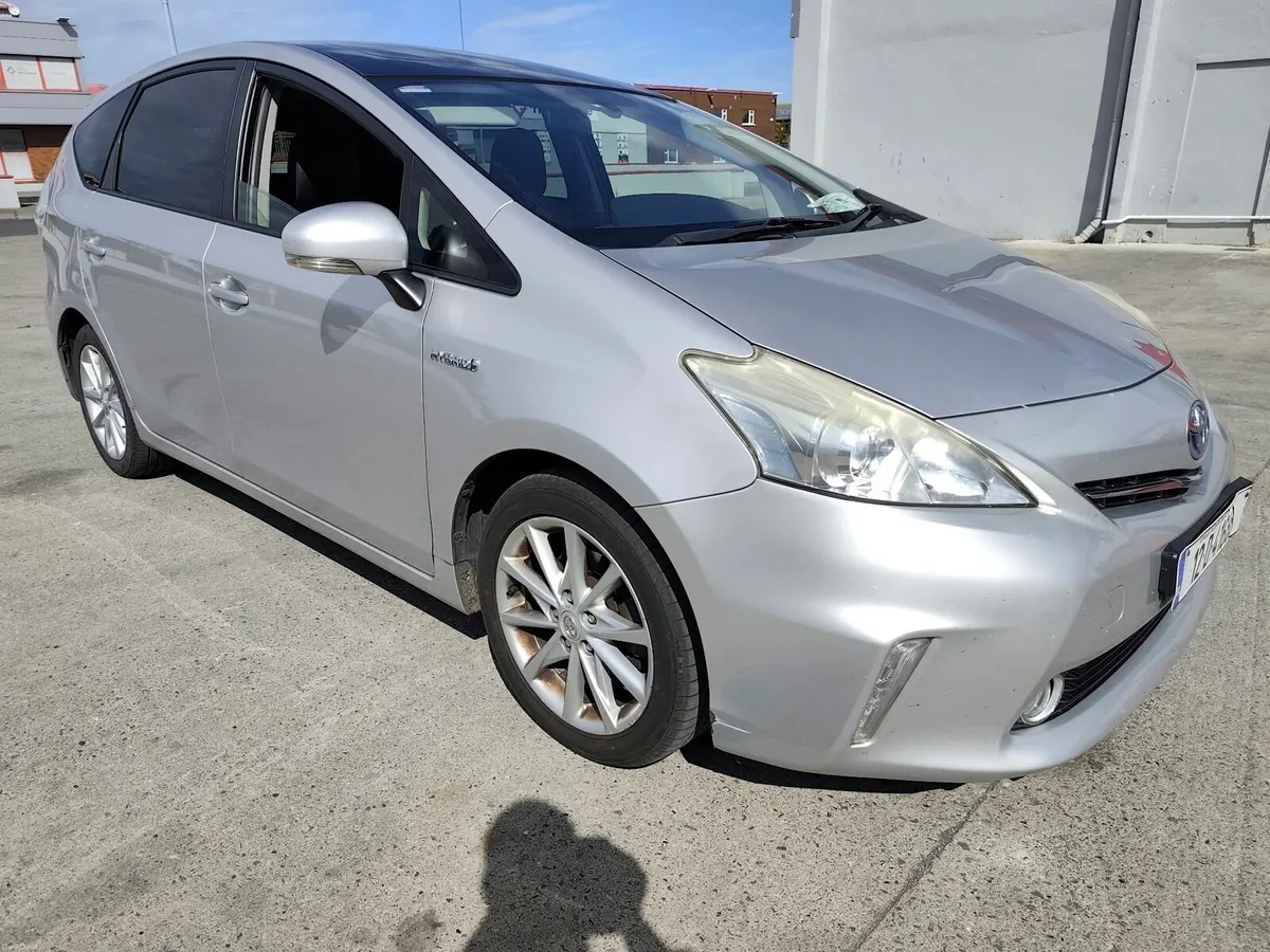 Toyota Prius +7 Seats NCT 08/27 - Image 4