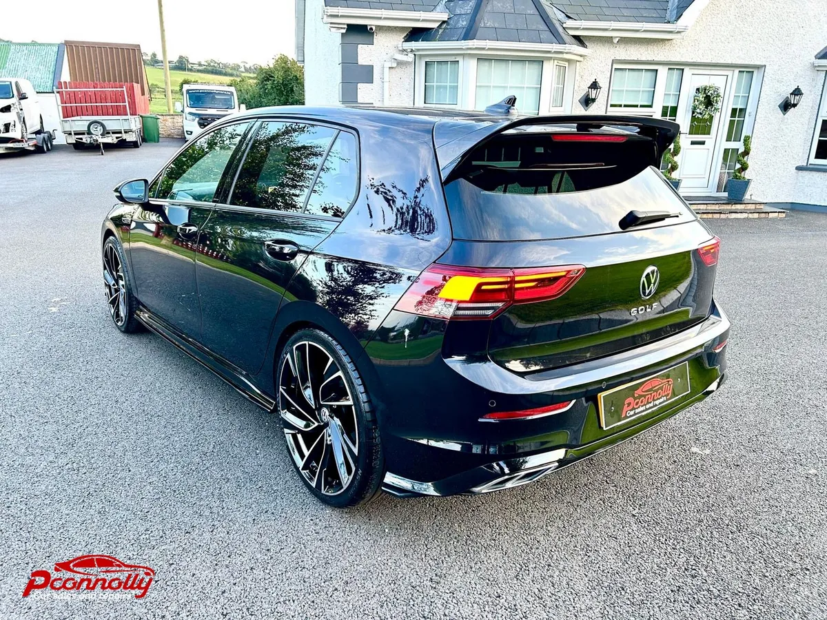 2021 Volkswagen Golf R Line TDi - Image 3