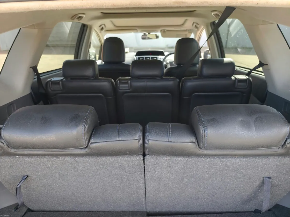 Toyota Prius +7 Seats NCT 08/27 - Image 6