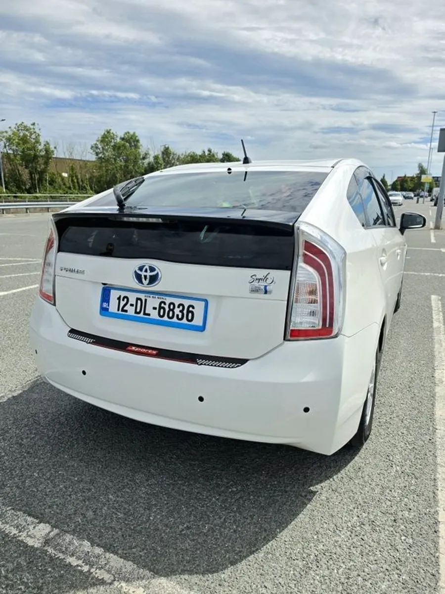 2012 Toyota Prius - Image 4