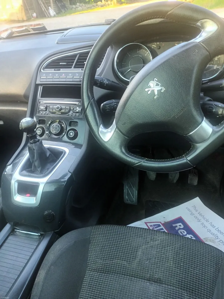 Peugeot 5008 2014 - Image 5