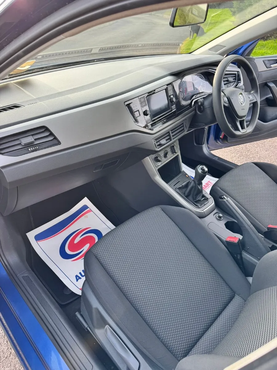 Volkswagen Polo 2021 - Image 6