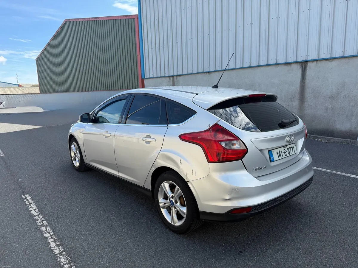 Ford Focus 1,6TDCI ZETEC 113BHP - Image 4