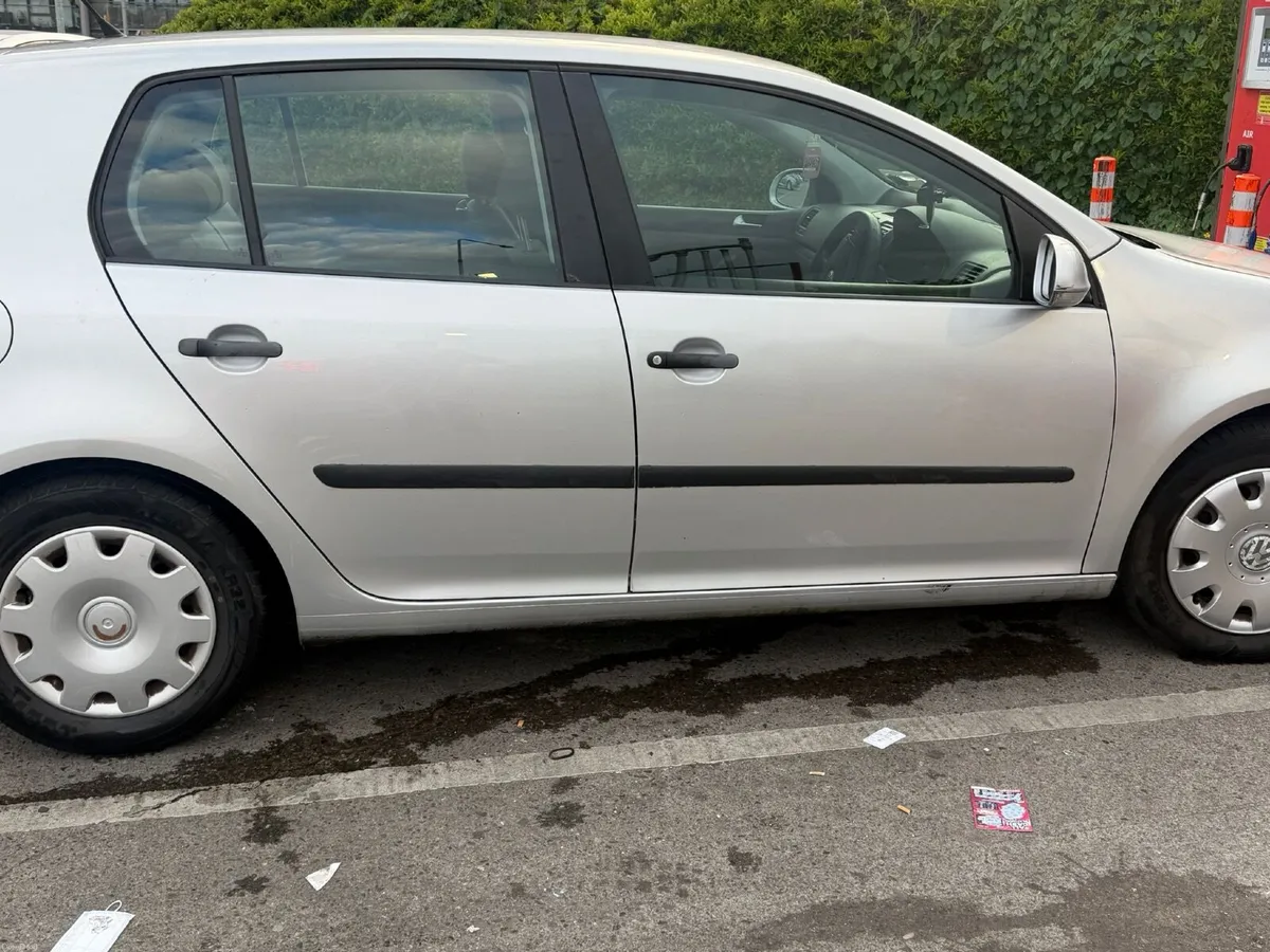 Volkswagen Golf 2006 - Image 2