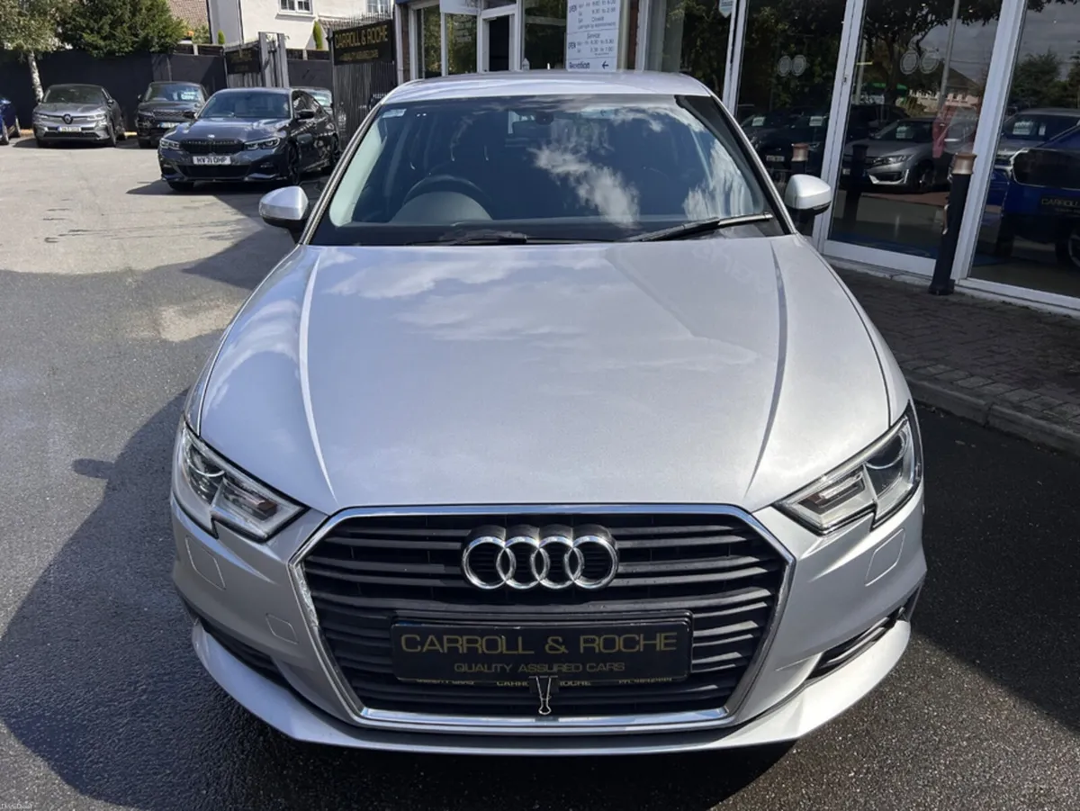 Audi A3 1.6 TDI SE TECHNIK 116PS 5DR - Image 4