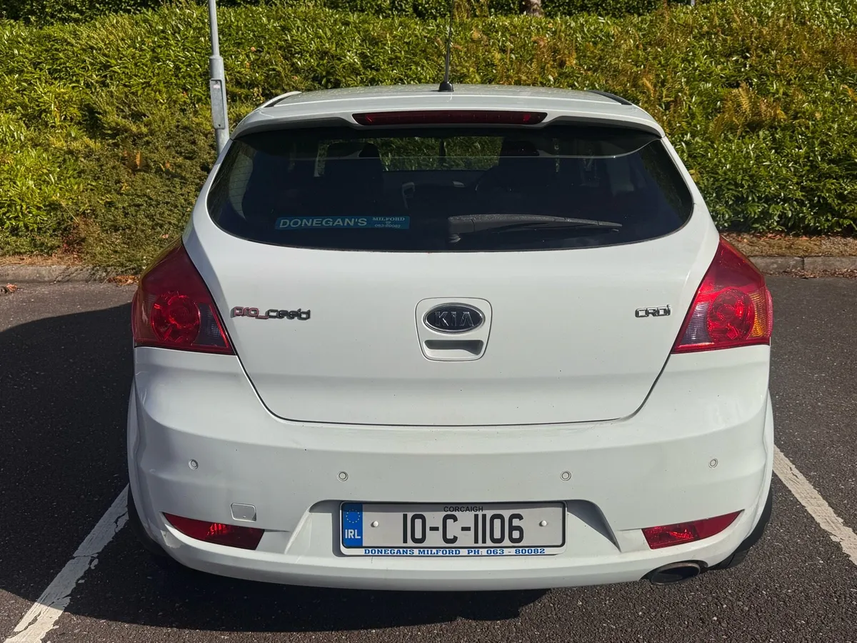 Kia ProCeed, 2.0 Diesel. Very Low Miles. Mint cond - Image 6