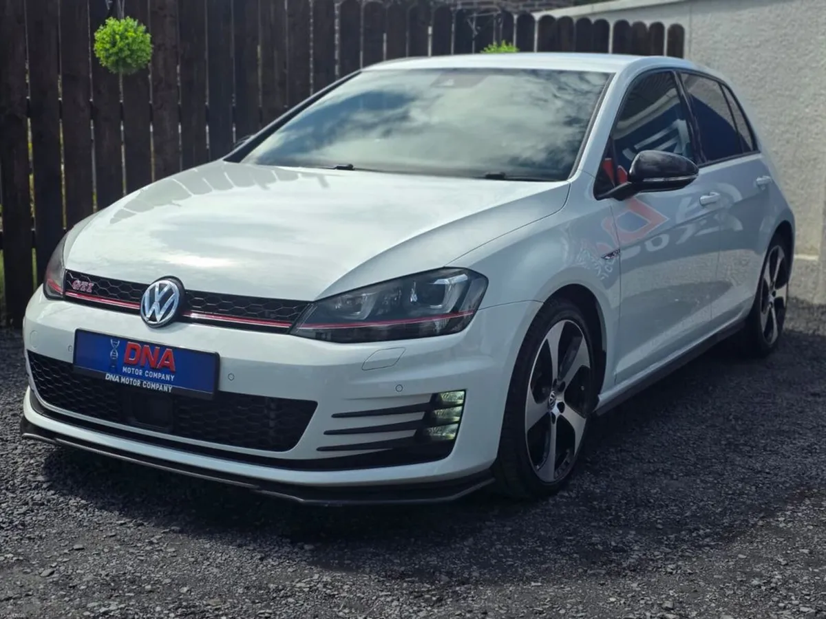 Volkswagen Golf GOLF - GTI - LOW KMS - Image 3